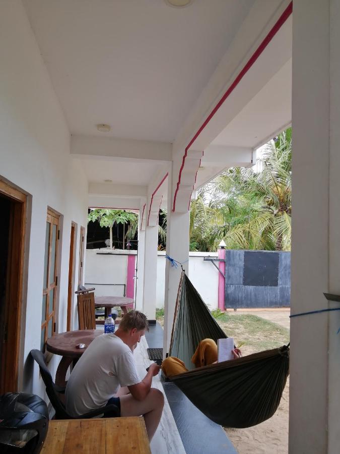 Beach Life Uppuveli Trincomalee Eksteriør billede
